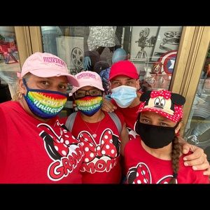 Meet your Posher, Angela